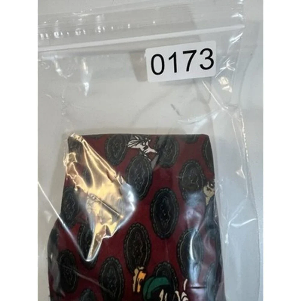 Vintage WB Looney Tunes Bugs Bunny, Taz, Marvin The Martian Mens Tie Red, Etc.